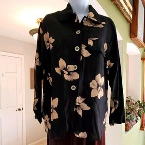 Jaclyn Bene Black w/ Cream Flowers Blouse